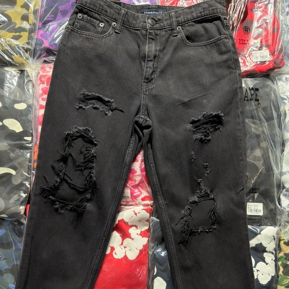 Aeropostale Black Distressed Denim Mom Jeans - Picture 3 of 5